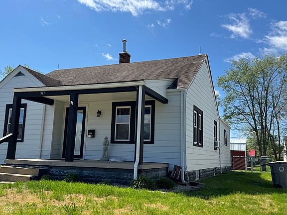3rd image of 317 Lee Blvd