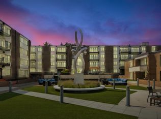 52 Groveland Ter #A409, Minneapolis, MN 55403