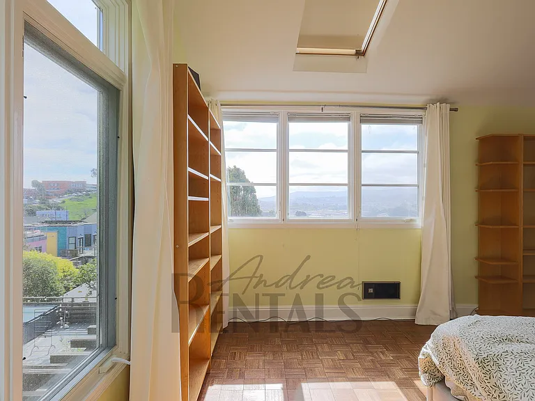 1029 Rhode Island St — Photo 29