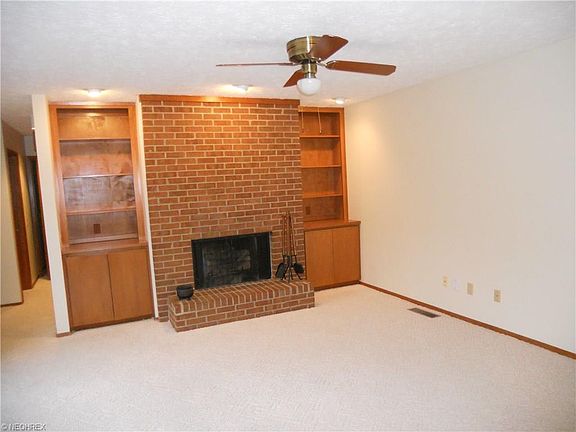 5th image of 10818 Meadow Trl