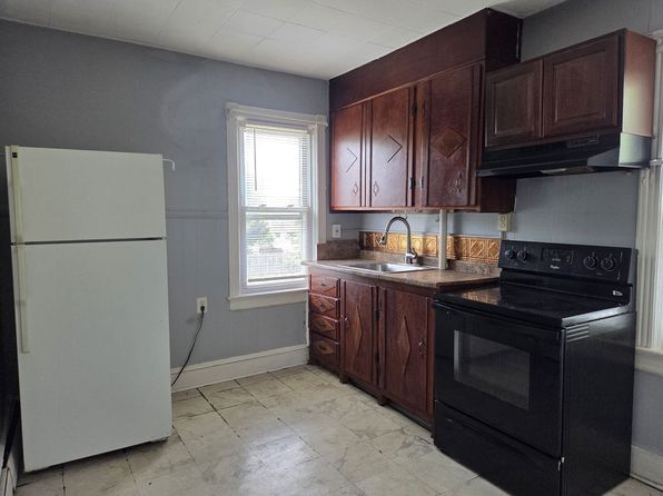 320 Cleveland Ave #2