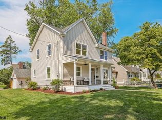 396 Park View Dr, Scotch Plains, NJ