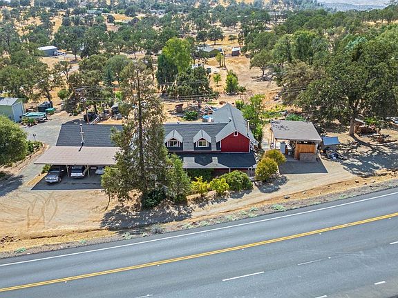 3rd image of 3281 Highway 140