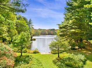 9 Old Corner Rd, Bedford, NY 10506