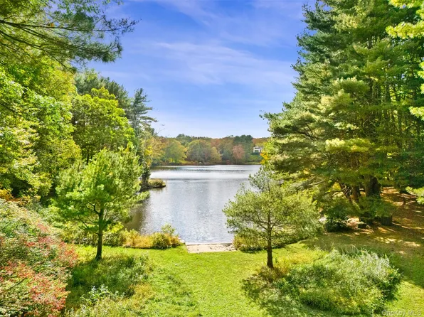 9 Old Corner Road, Bedford, NY 10506