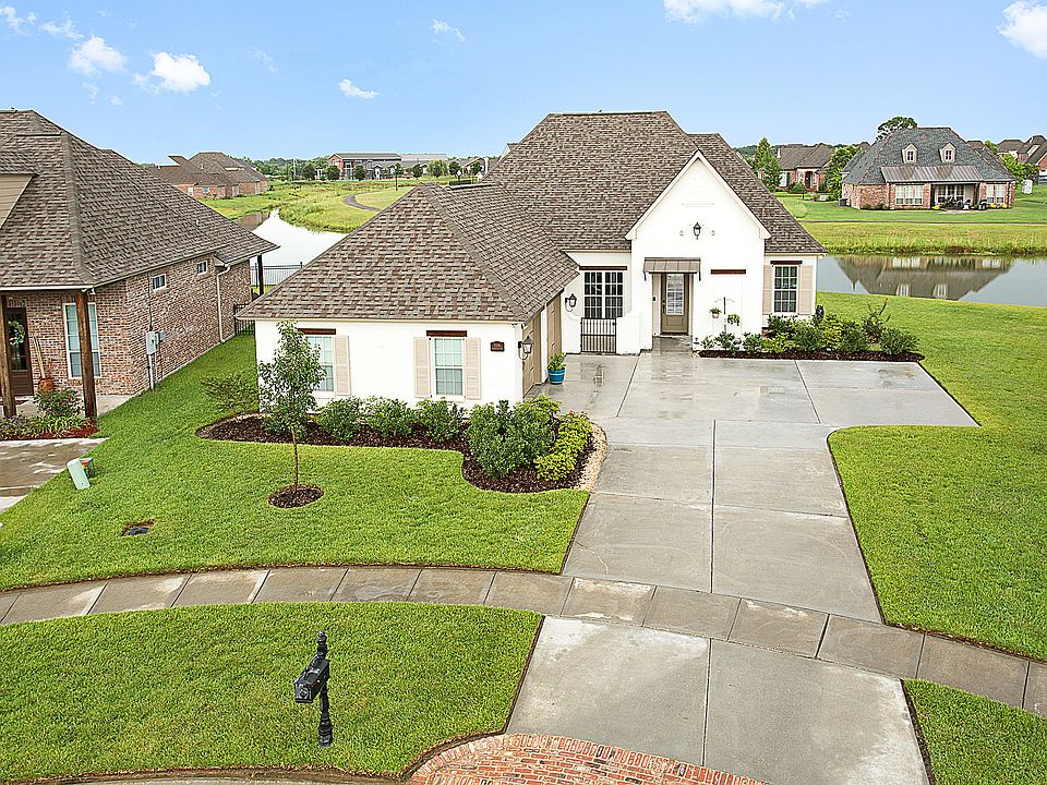 1st image of 3106 Garden Gate Ave