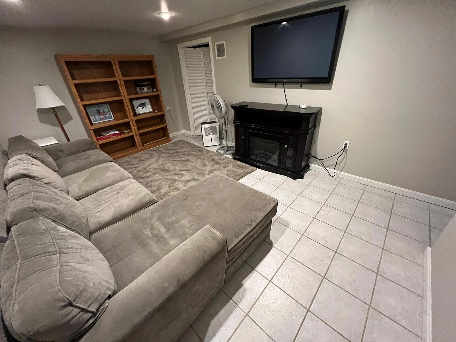 3 bed, 1272 sqft, $3,300 — Photo 4