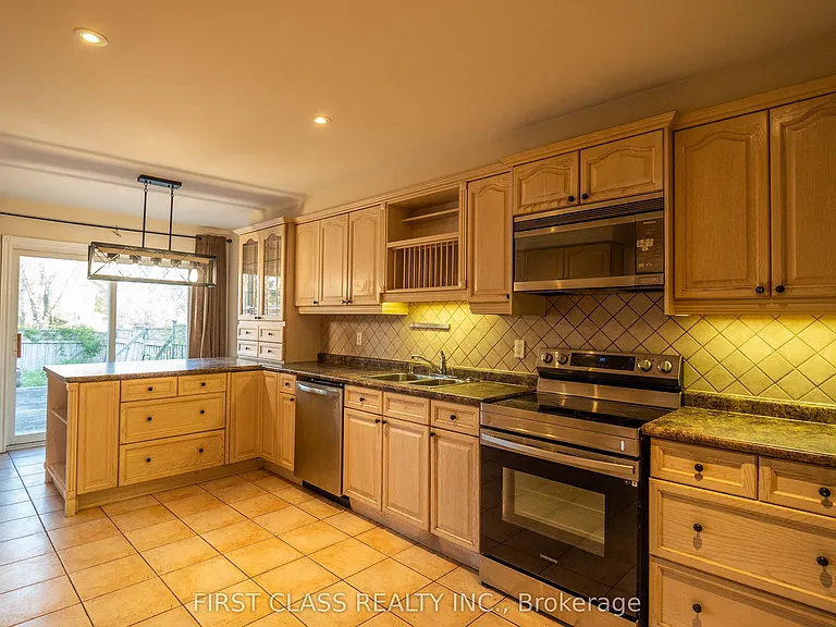 13 Princess St — Photo 5
