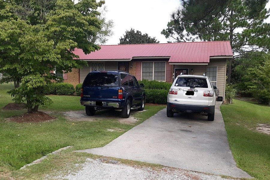 1st image of 203 Freddie Dr