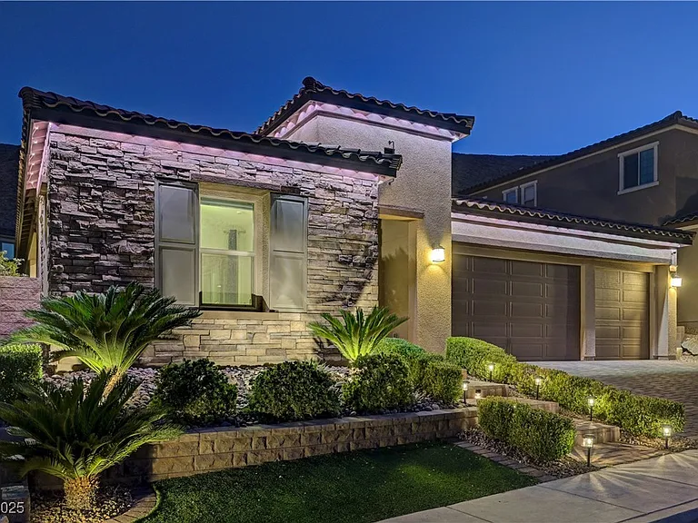 3943 Reyes Ave — Photo 87