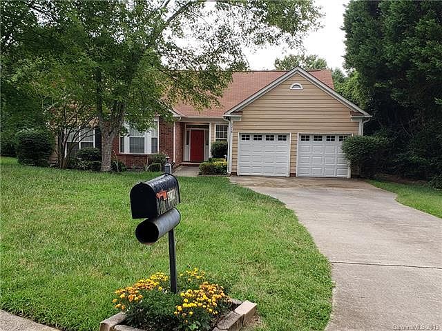 1st image of 9214 Myrtle Garden Ct