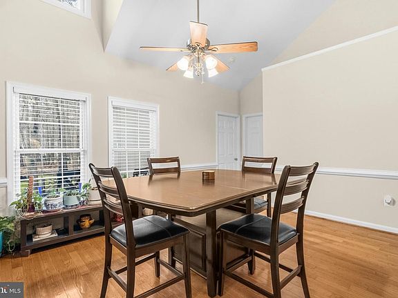 4th image of 14715 Jennifer Ct