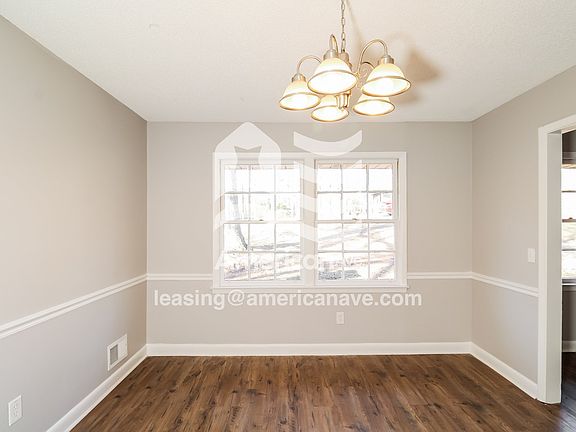 18723_005_wm_-_dining_room_13475689.jpg