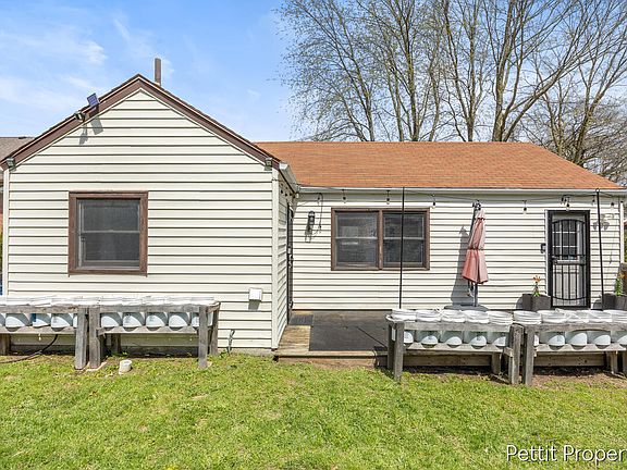 4th image of 5023 Vernor Ave NE