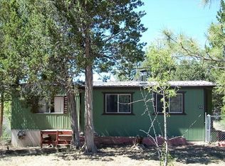 2052 Chevelon Rd, Overgaard, AZ 85933