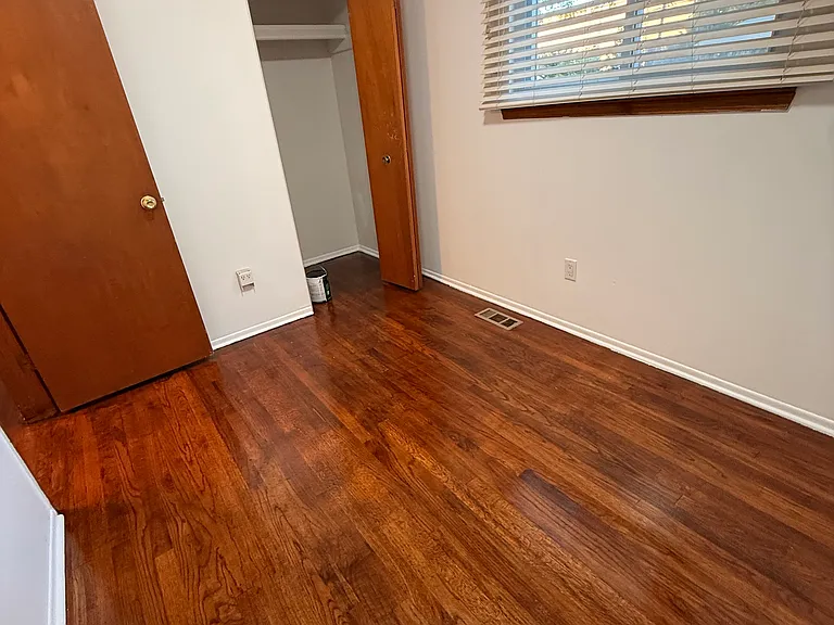 2324 Kincaid St — Photo 12