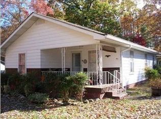 411 Hickory St, Rossville, GA 30741