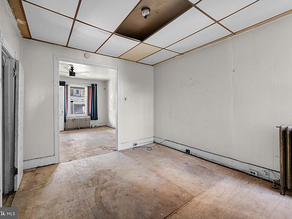 5th image of 5845 Ellsworth St