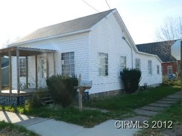 704 S Nebraska St, Marion, IN 46953