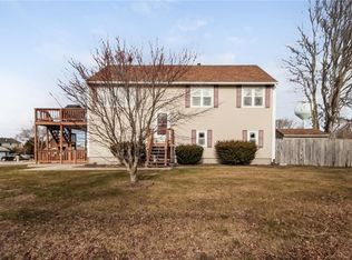 25 Sand Hill Cove Rd, Narragansett, RI 02882