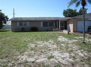 1508 Grandale St, Lehigh Acres, FL 33936