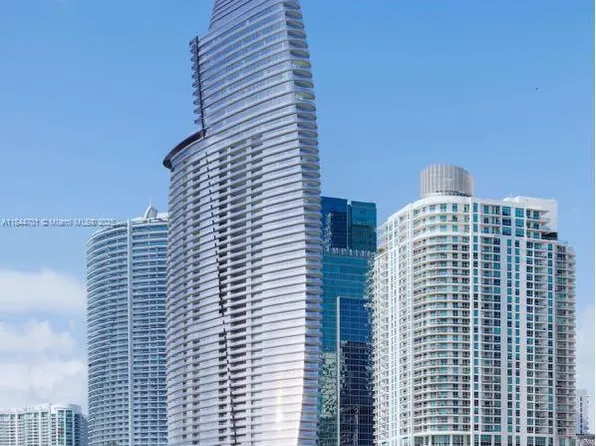 300 Biscayne Boulevard Way #3108, Miami, FL 33131