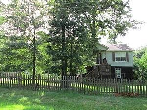 1st image of 610 Dogwood Trl