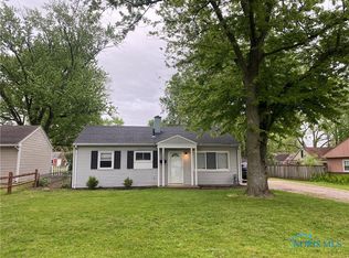 5652 Dornell Dr, Sylvania, OH 43560