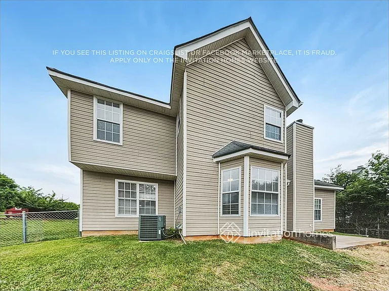 6931 Silver Grass Ct — Photo 23
