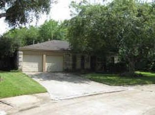 11835 S Ridgewood Cir, Houston, TX 77071