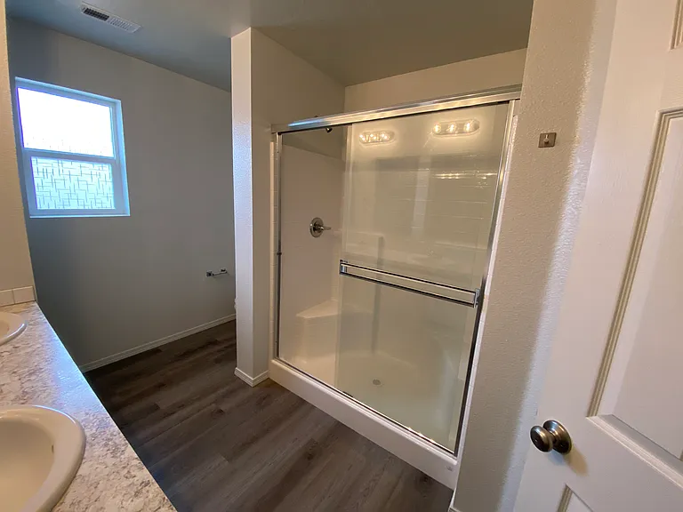 840 SW Lago St — Photo 18