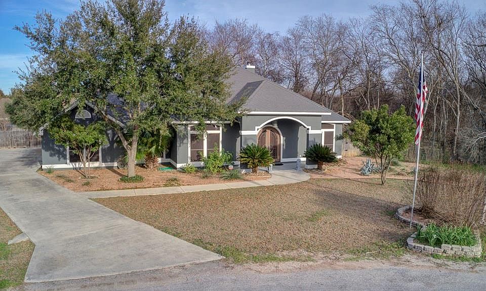 232 Meadowlark Ln, Mcqueeney, TX 78123 Zillow