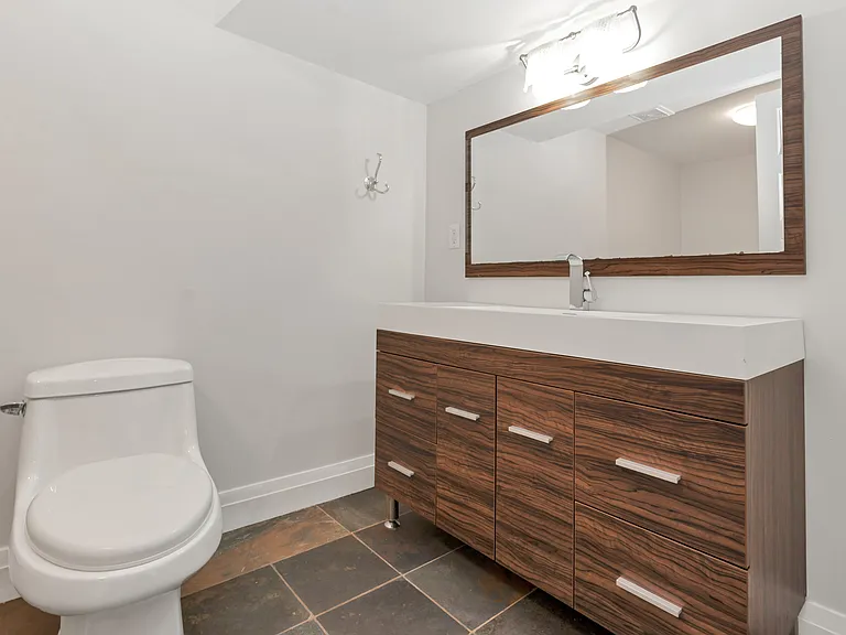 86 Duncan St W #86 DUNCAN ST W — Photo 38