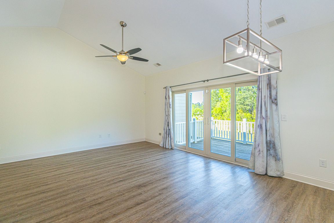 next background image