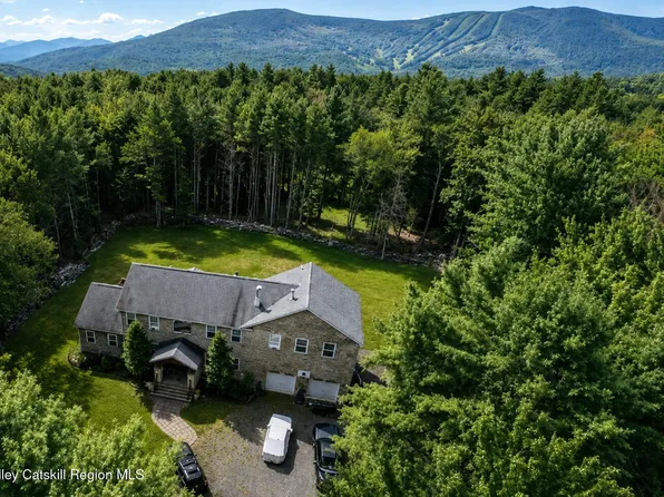 11 Vining Heights Road, Windham, NY 12496