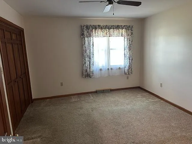 1463 Main St — Photo 19