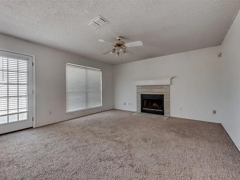 2909 Gatineau Ct — Photo 6