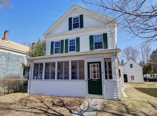 10 Holliston St, Medway, MA 02053