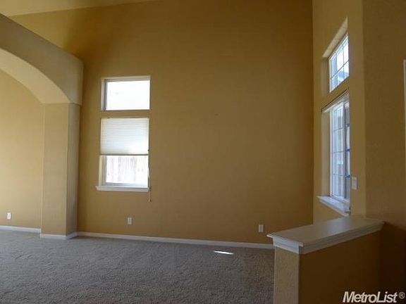 3rd image of 1775 El Camino Verde Dr