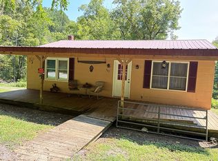 307 Schelley Knob Ln, Gainesboro, TN 38562