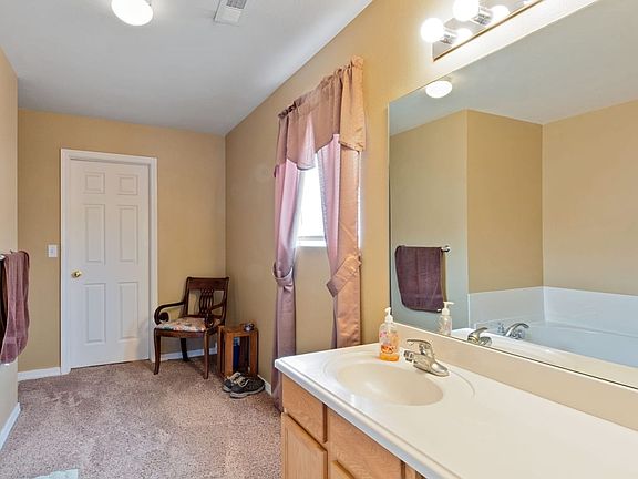 5th image of 13903 S Lamont Lowell Cir