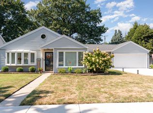 9312 S 49th Ave, Oak Lawn, IL 60453