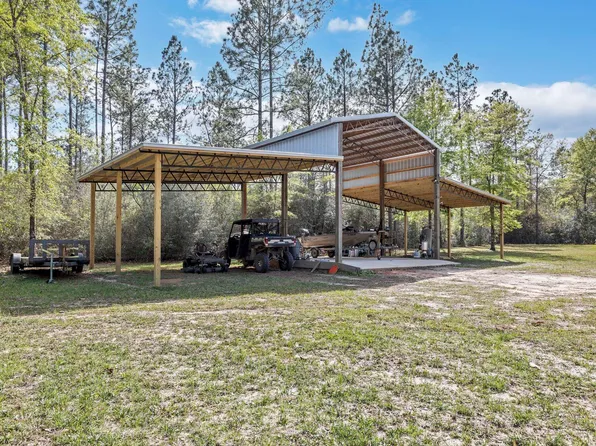 609 Little Yaupon Way, Laurel Hill, FL 32567