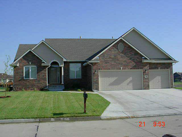 1st image of 400 Witmarsum West Dr
