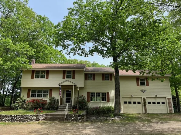 209 Mallego Road, Barrington, NH 03825