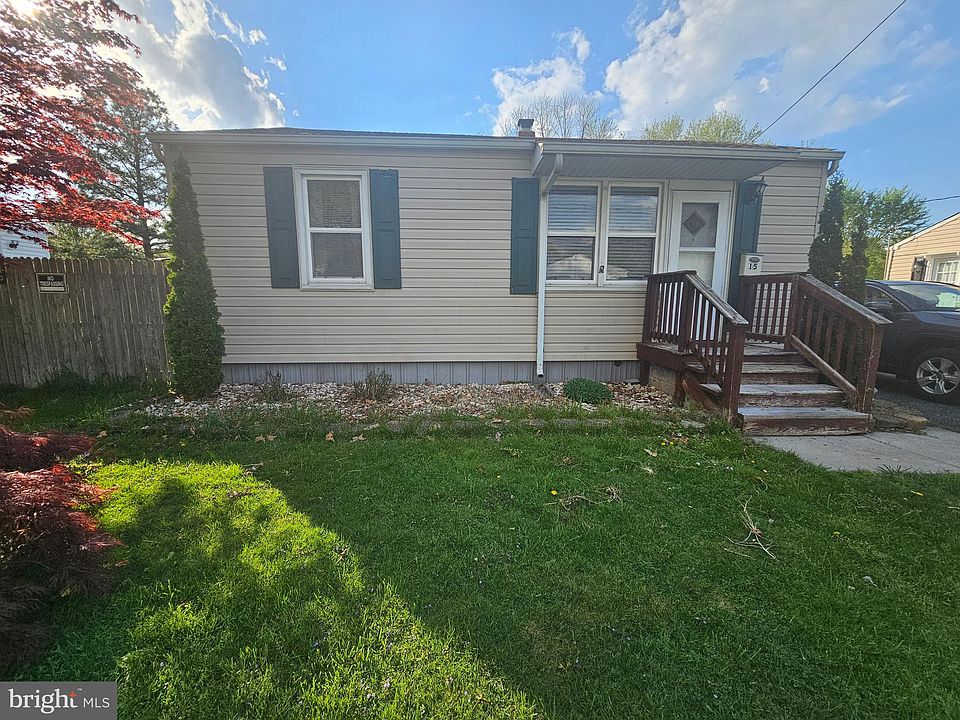 1st image of 15 Aberdeen Ave