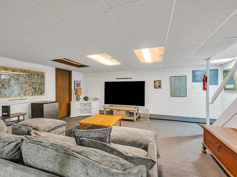 10 Harbor View Ln — Photo 51