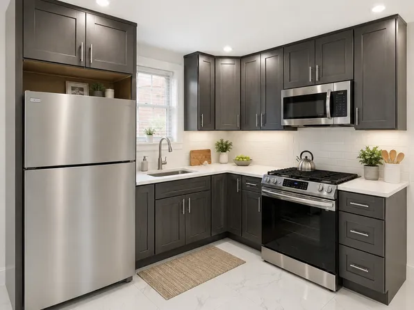 2074 Homecrest Avenue image 1 of 9