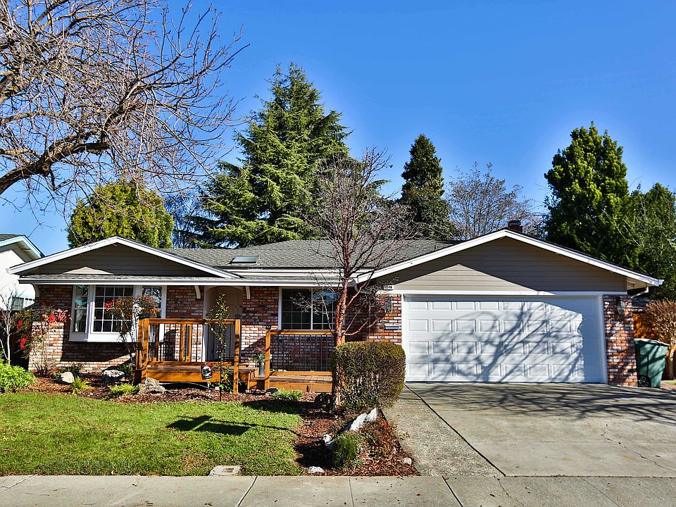 1st image of 2616 Royal Ann Dr