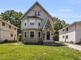 1588 S Green Rd, South Euclid, OH 44121